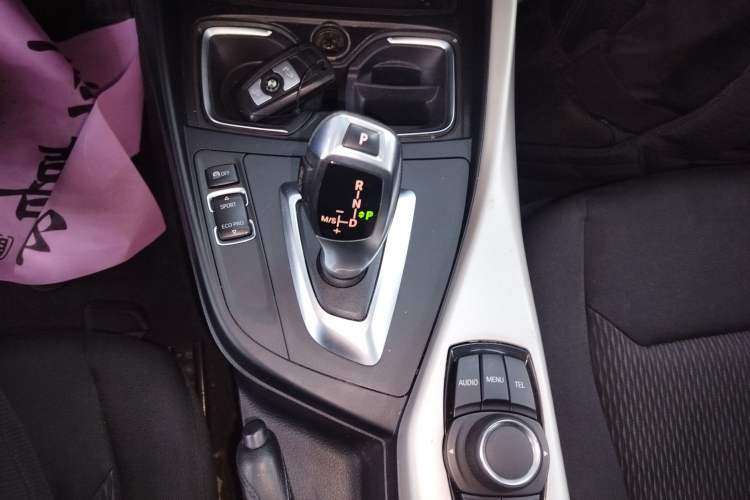 Used BMW 1 Series 2016 118i Leading Model Gear Lever