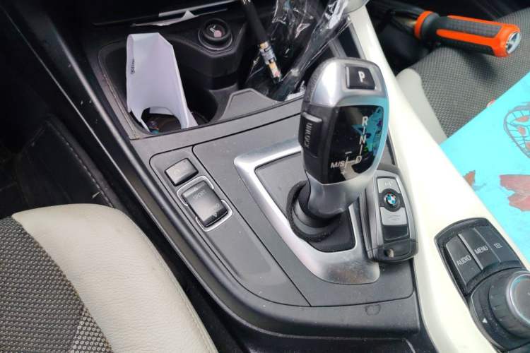 Used BMW 1 Series 2016 118i Leading Model Gear Lever
