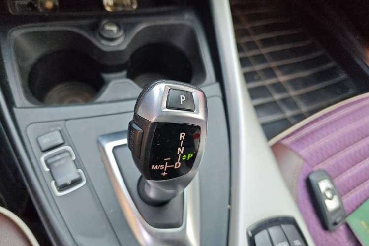 Used BMW 1 Series 2016 118i Leading Model Gear Lever