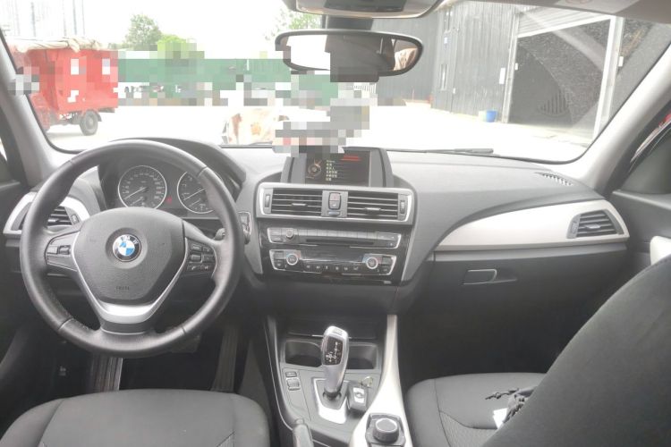 Used BMW 1 Series 2016 120i Leading Model Headliner