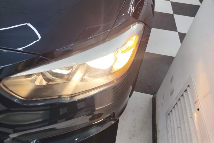 Used BMW 1 Series 2016 118i Leading Model Left Front Headlight