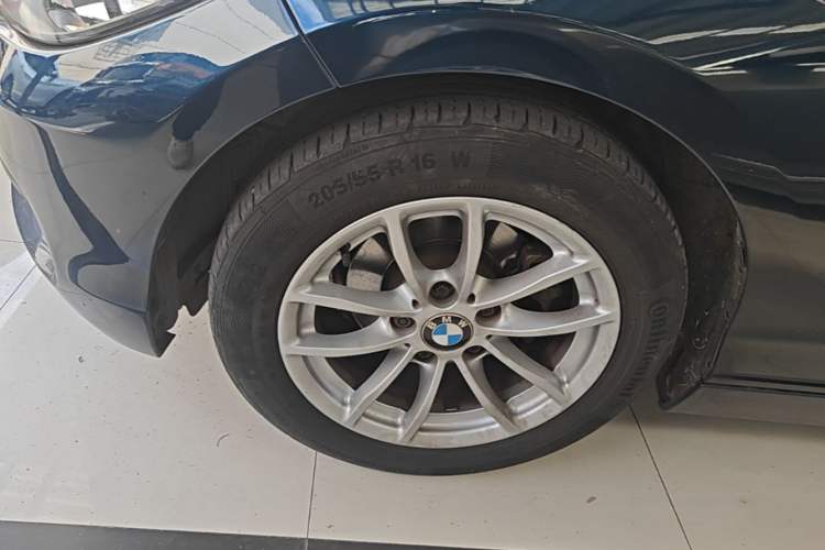 Used BMW 1 Series 2016 118i Leading Model Left Front Wheel Hub