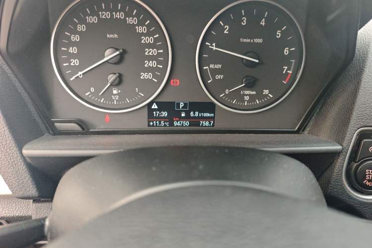 Used BMW 1 Series 2016 118i Leading Model Odometer Close Up