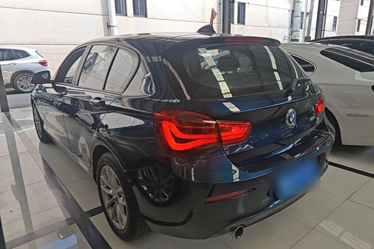 Used BMW 1 Series 2016 118i Leading Model Rear Left 45 Deg