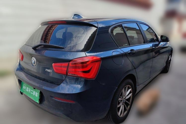 Used BMW 1 Series 2016 118i Leading Model Rear Right 45 Deg
