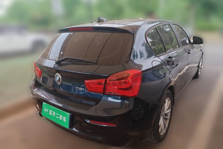 Used BMW 1 Series 2016 118i Leading Model Rear Right 45 Deg