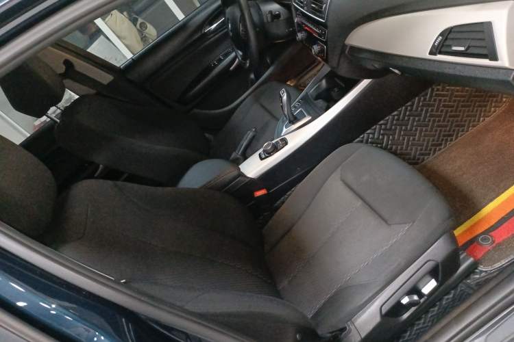 Used BMW 1 Series 2016 120i Leading Model Right Front Seat