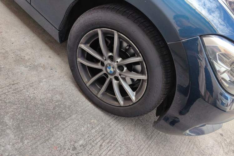 Used BMW 1 Series 2016 118i Leading Model Right Front Wheel Hub