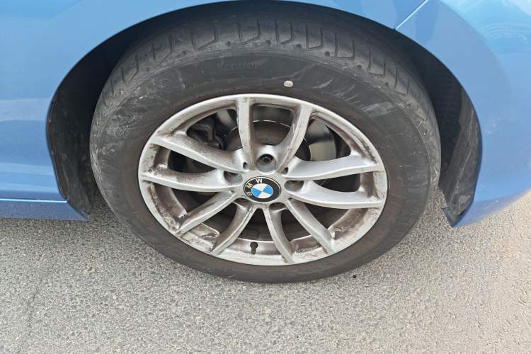 Used BMW 1 Series 2016 118i Leading Model Right Front Wheel Hub