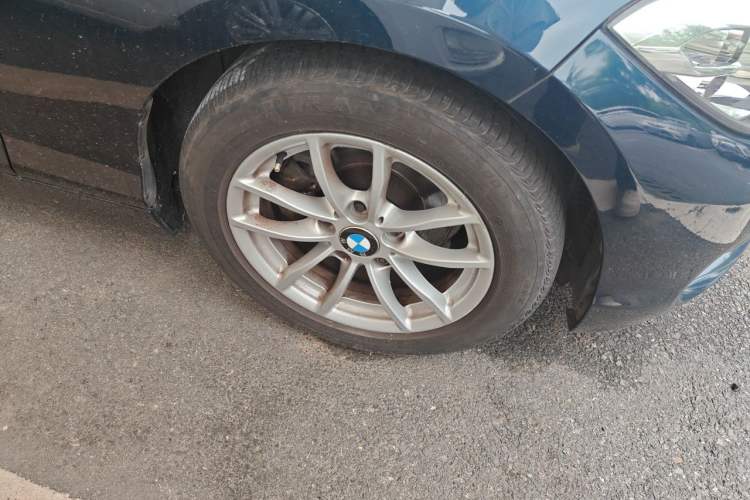 Used BMW 1 Series 2016 118i Leading Model Right Front Wheel Hub