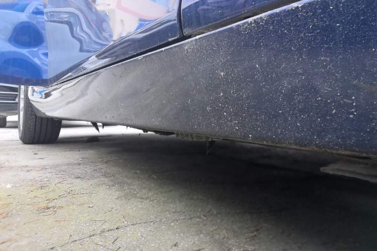 Used BMW 1 Series 2016 118i Leading Model Right Side Sill