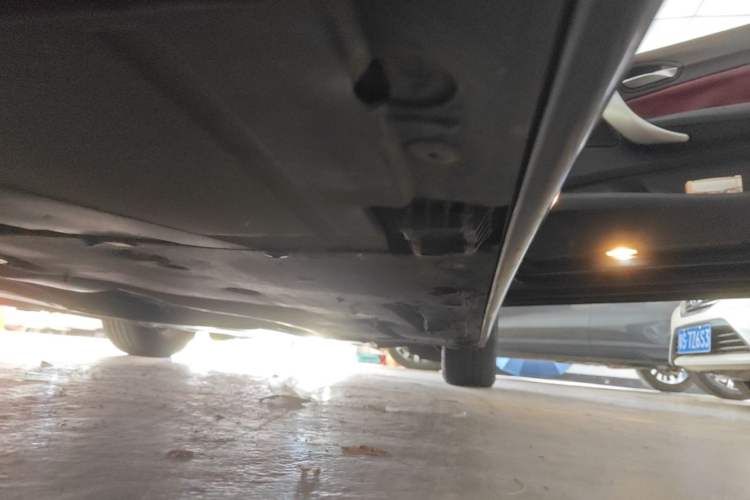 Used BMW 1 Series 2016 118i Leading Model Right Side Sill