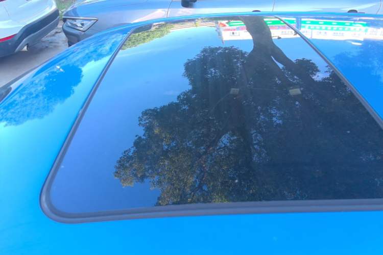 Used BMW 1 Series 2016 118i Leading Model Roof