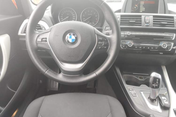Used BMW 1 Series 2016 120i Leading Model Steering Wheel