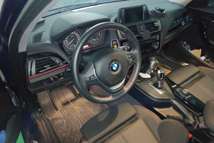 Used BMW 1 Series 2016 120i Sport Design Package Steering Wheel