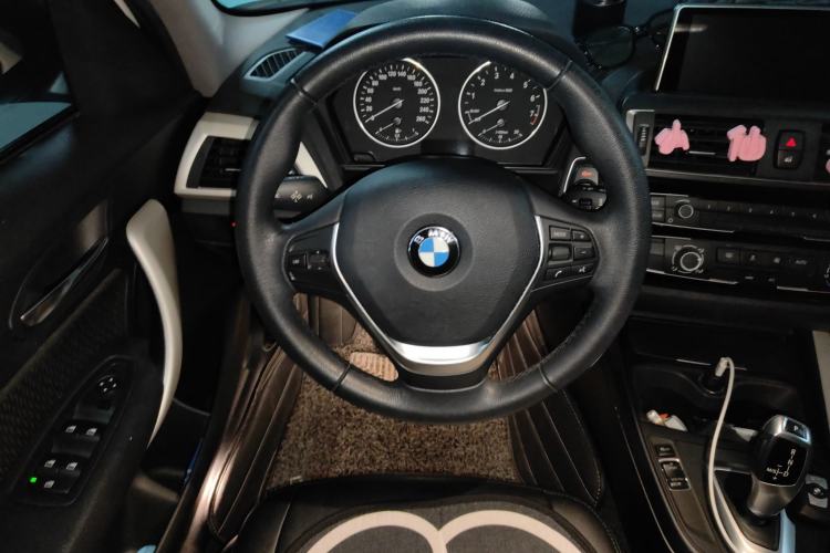 Used BMW 1 Series 2016 118i Leading Model Steering Wheel