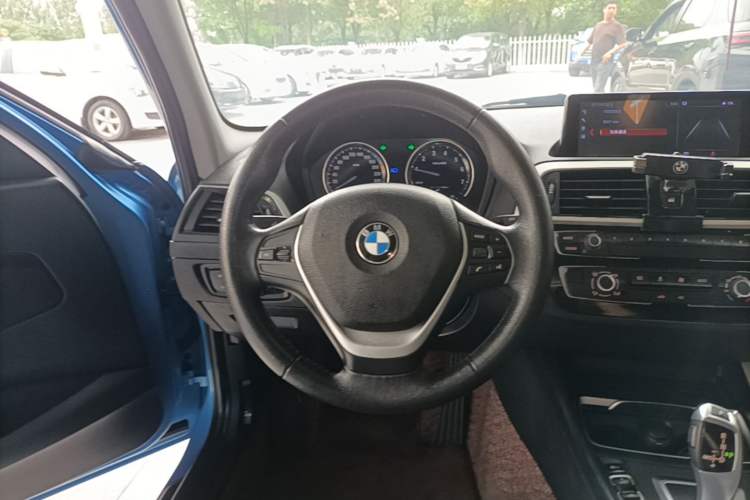Used BMW 1 Series 2016 118i Leading Model Steering Wheel