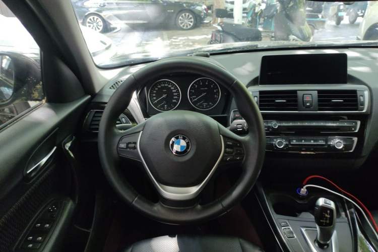 Used BMW 1 Series 2016 118i Leading Model Steering Wheel