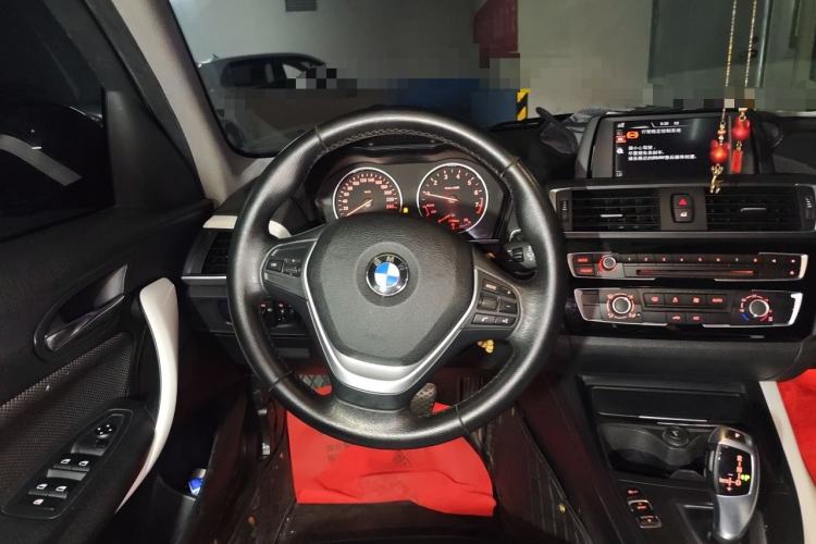 Used BMW 1 Series 2016 118i Urban Design Package Steering Wheel