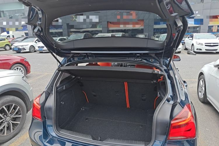 Used BMW 1 Series 2016 118i Leading Model Trunk