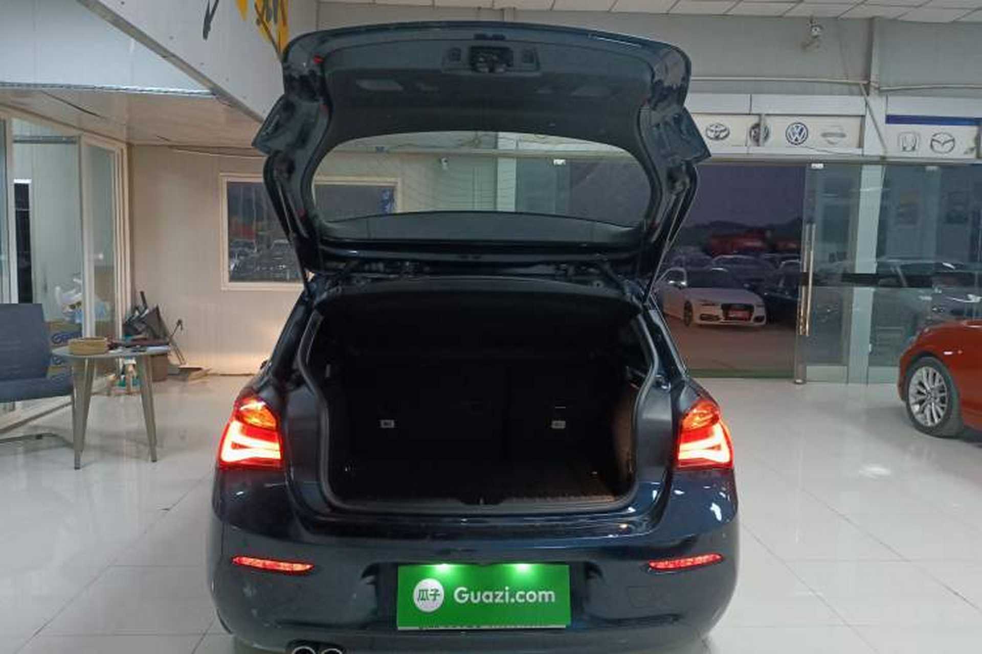 Used BMW 1 Series 2016 120i Leading Model Trunk