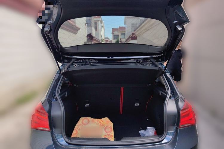 Used BMW 1 Series 2016 118i Leading Model Trunk