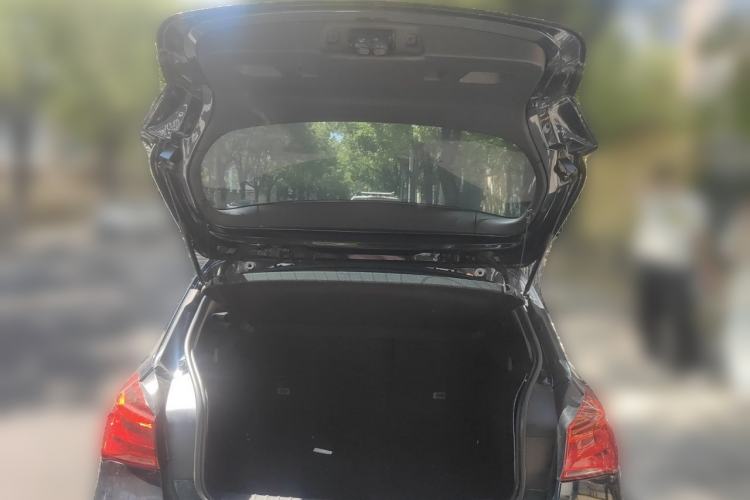 Used BMW 1 Series 2016 118i Leading Model Trunk
