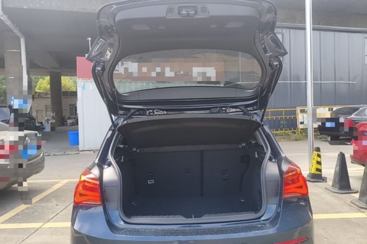 Used BMW 1 Series 2016 120i Leading Model Trunk