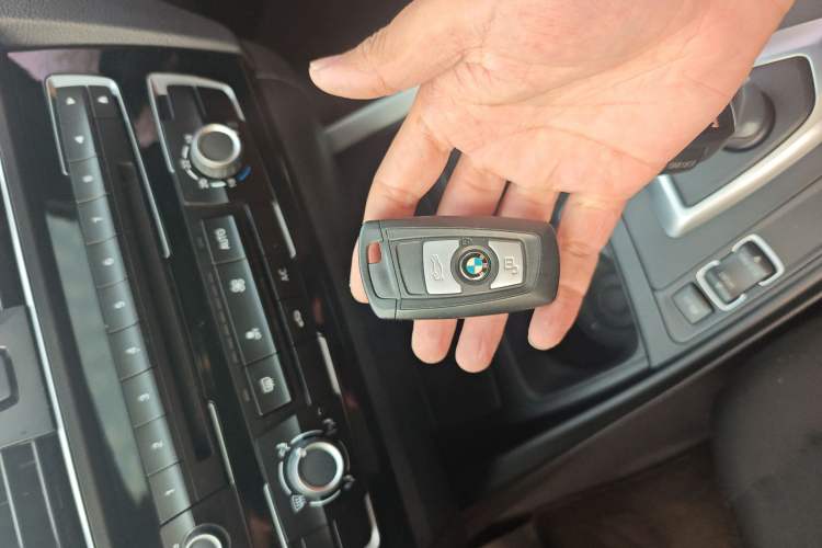Used BMW 1 Series 2016 118i Leading Model Vehicle Key