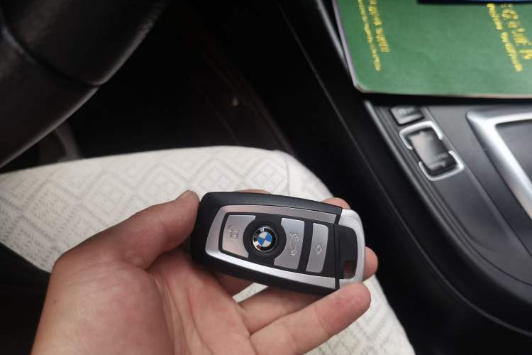 Used BMW 1 Series 2016 118i Leading Model Vehicle Key