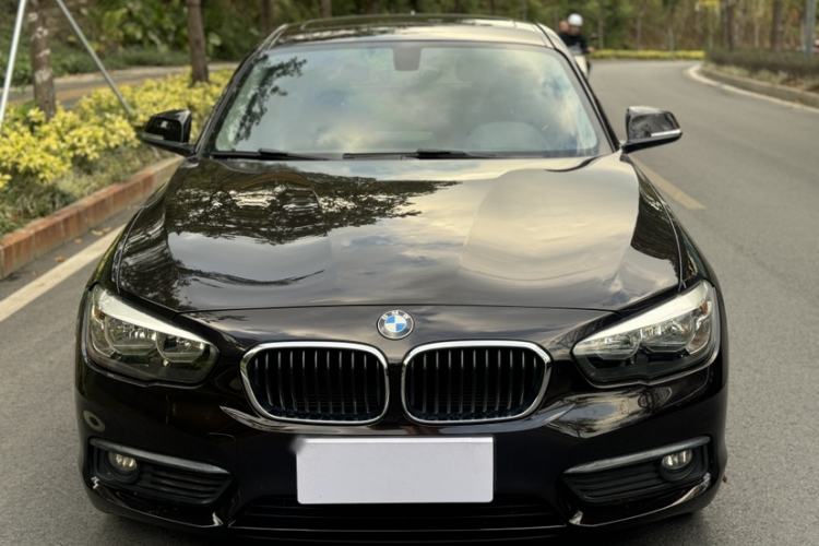 Used BMW 1 Series 2016 118i Leading Model Exterior 2
