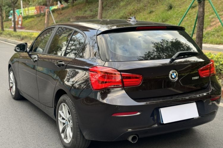 Used BMW 1 Series 2016 118i Leading Model Exterior 6