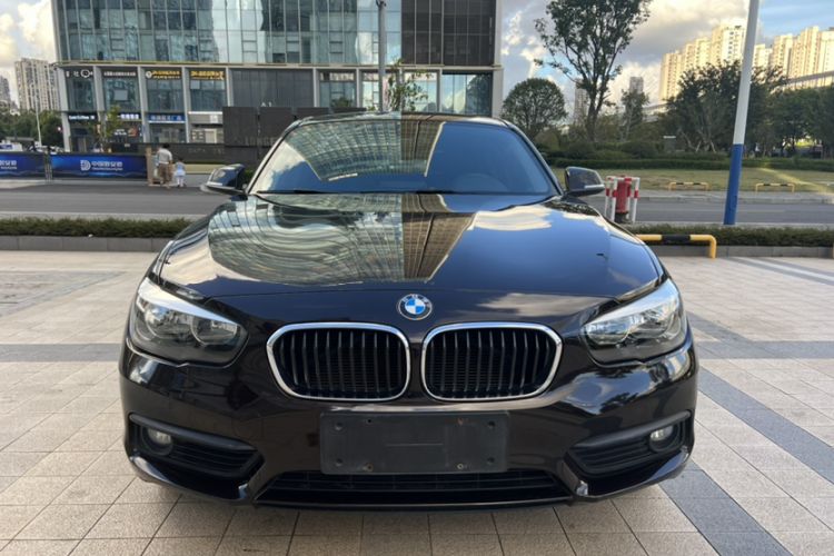 Used BMW 1 Series 2016 118i Leading Model Exterior 6