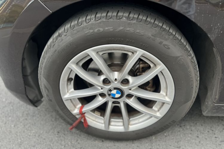 Used BMW 1 Series 2016 118i Leading Model Exterior 7