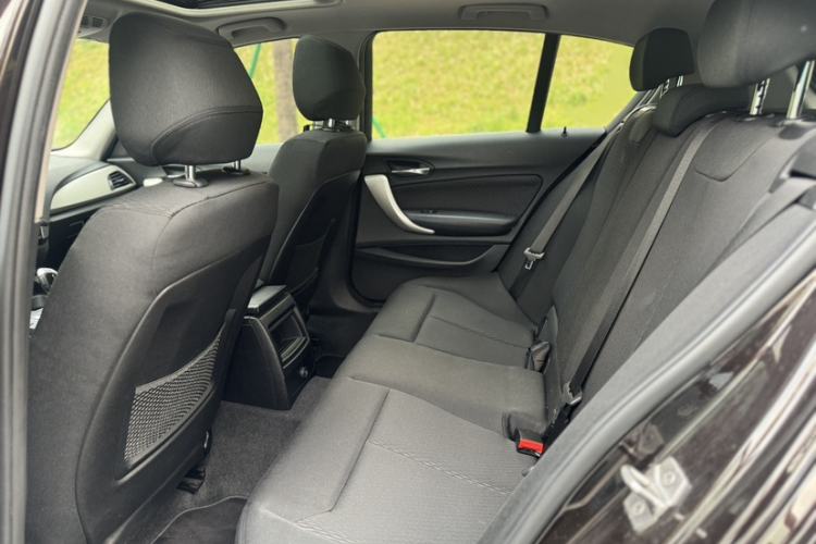 Used BMW 1 Series 2016 118i Leading Model Interior 1