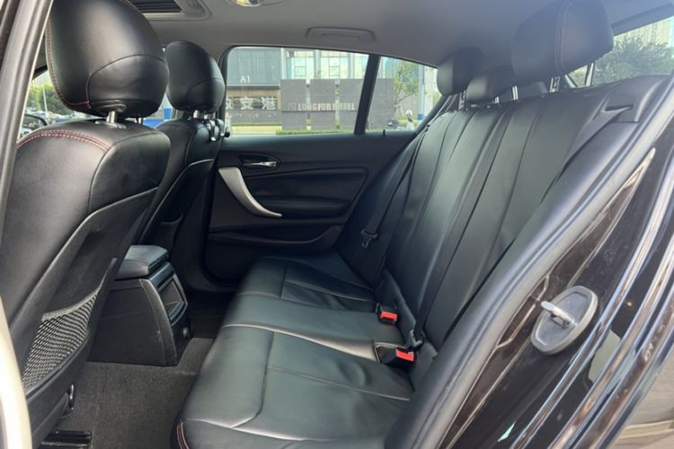 Used BMW 1 Series 2016 118i Leading Model Interior 4