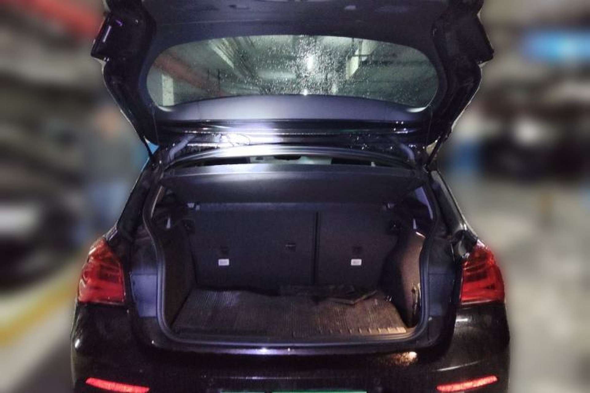 Used BMW 1 Series 2016 118i Leading Model Trunk