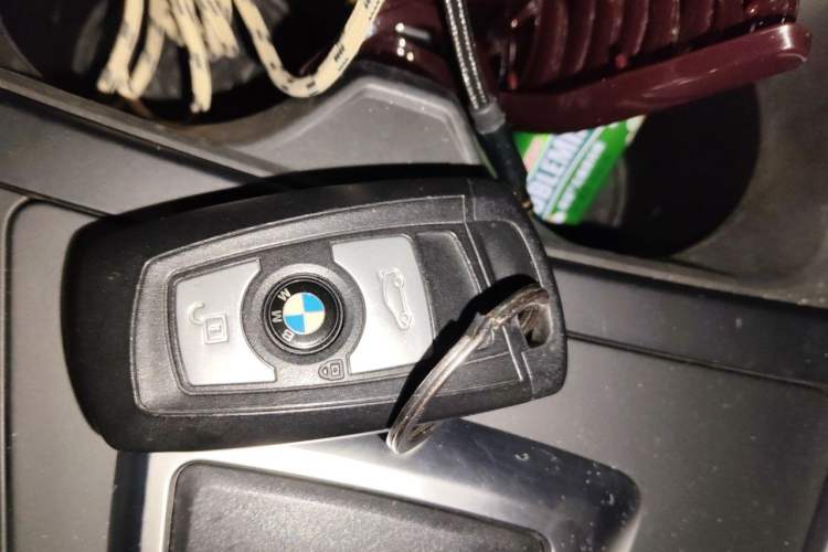 Used BMW 1 Series 2016 118i Leading Model Vehicle Key