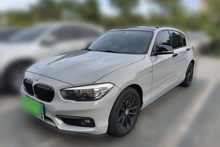 Used BMW 1 Series 2016 118i Leading Model Guazi used car, China used car export, Used car for sale, Used cars, Cheapest cars for sale