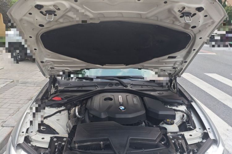 Used BMW 1 Series 2016 118i Leading Model Engine Bay