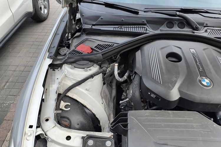 Used BMW 1 Series 2016 118i Leading Model Engine Bay Right