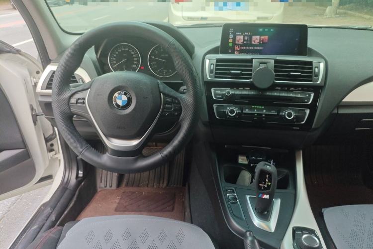 Used BMW 1 Series 2016 118i Leading Model Steering Wheel