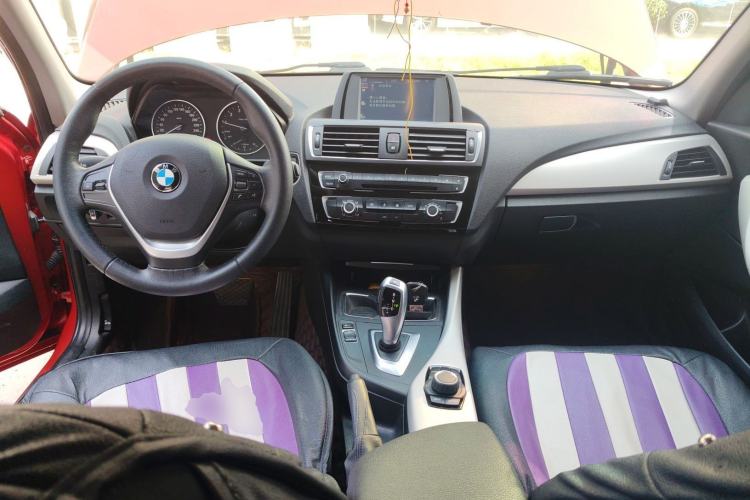 Used BMW 1 Series 2016 118i Leading Model Center Console
