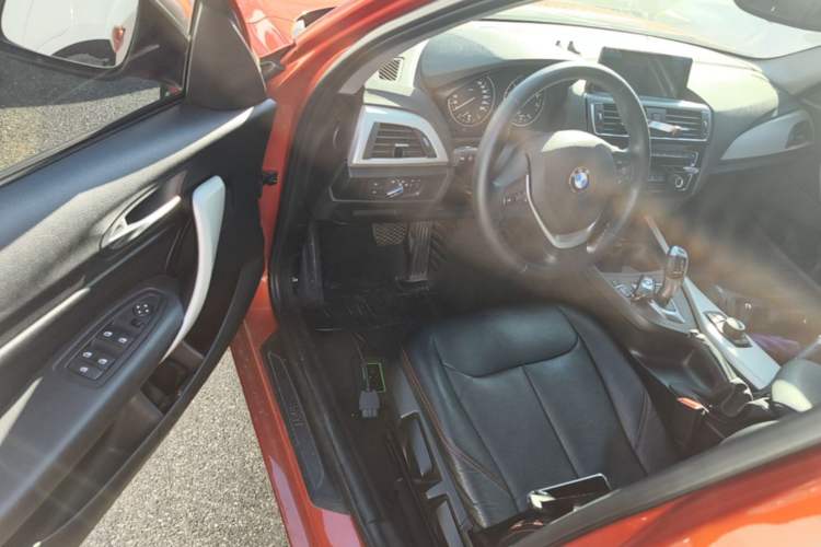 Used BMW 1 Series 2016 118i Leading Model Driver Seat