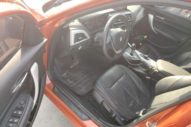 Used BMW 1 Series 2016 118i Leading Model Driver Seat