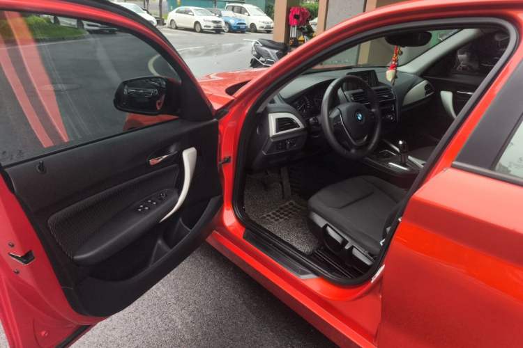 Used BMW 1 Series 2016 118i Leading Model Driver Seat