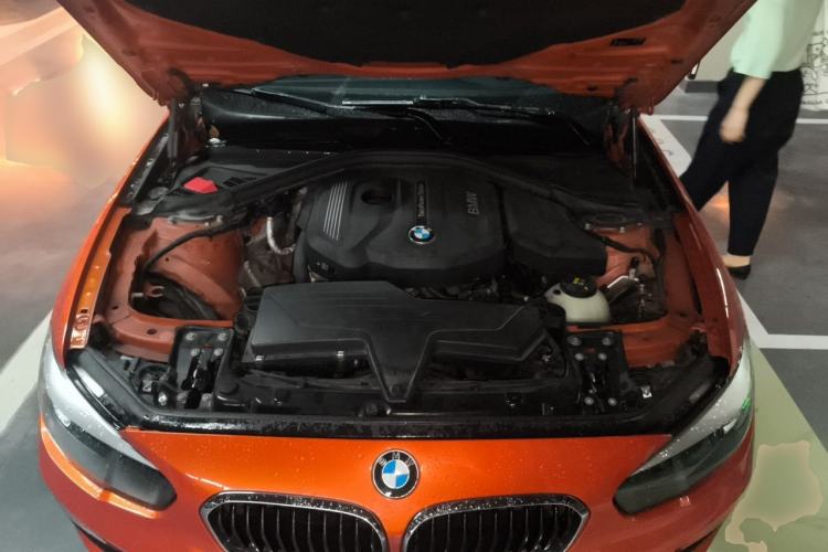 Used BMW 1 Series 2016 118i Leading Model Engine Bay