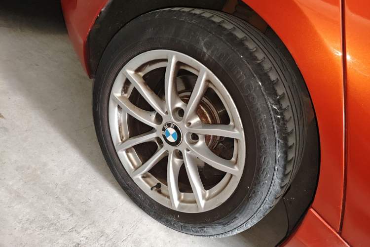 Used BMW 1 Series 2016 118i Leading Model Exterior 2