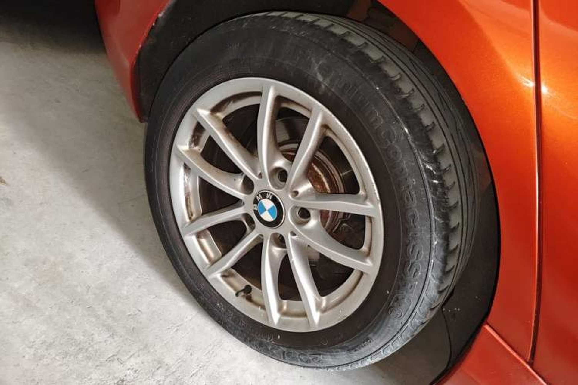 Used BMW 1 Series 2016 118i Leading Model Exterior 2
