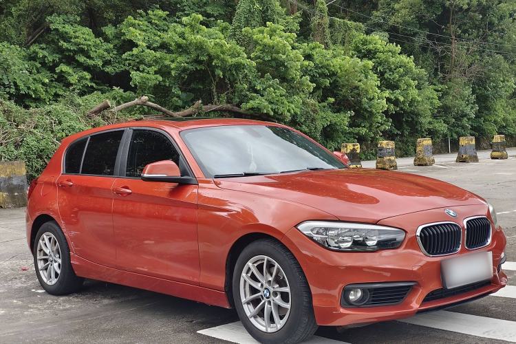 Used BMW 1 Series 2016 118i Leading Model Exterior 4